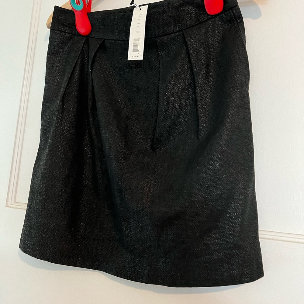 NWT Theory Skirt - Size 4
